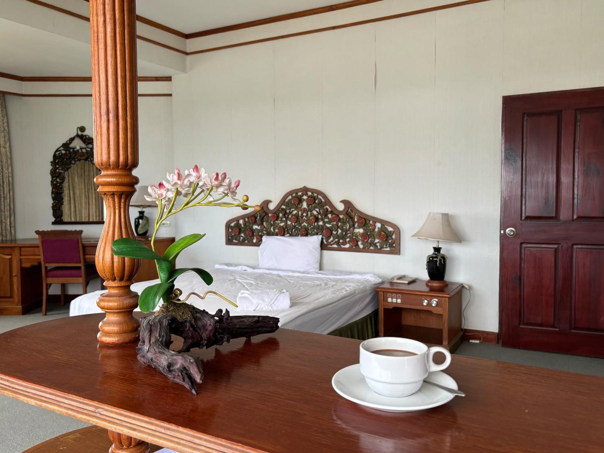 Royal Mekong Riverside Hotel Нонг Кай Екстериор снимка