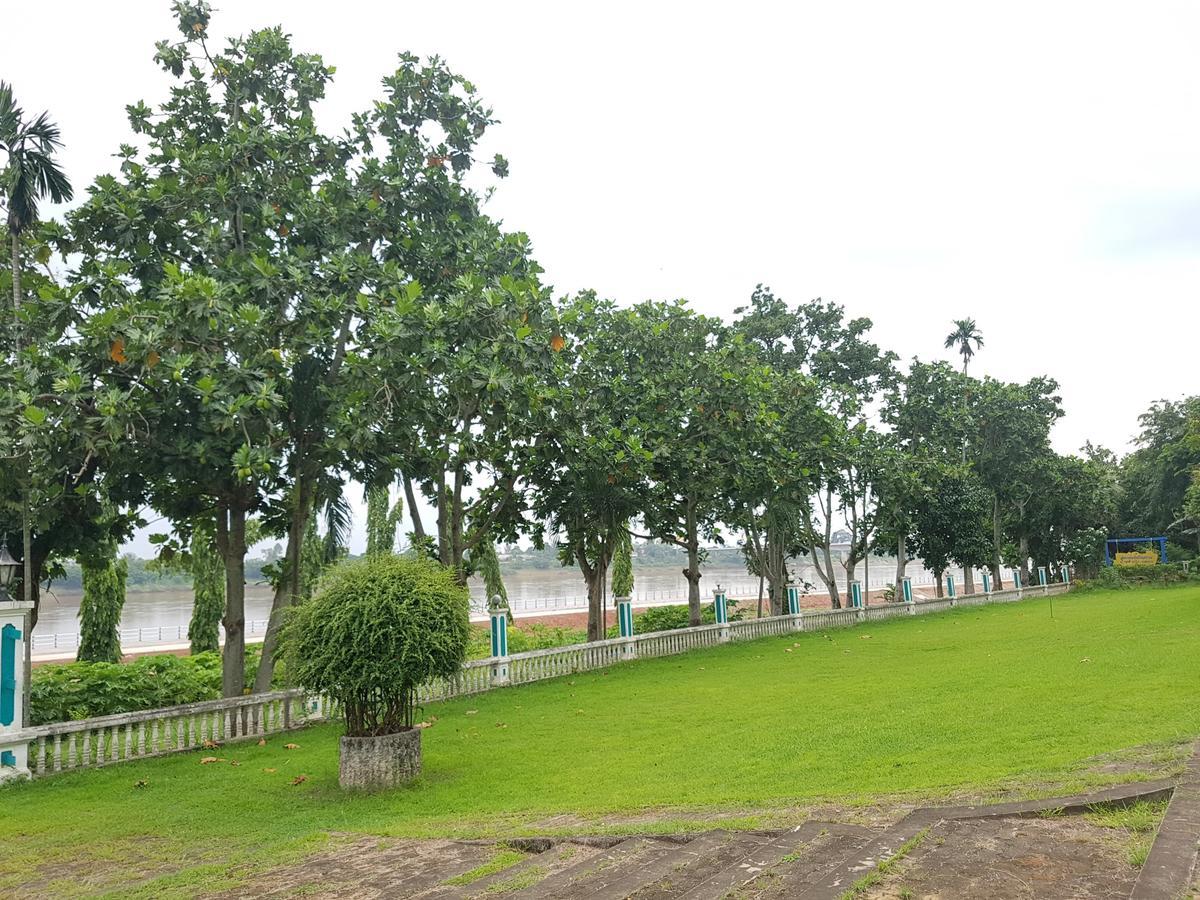 Royal Mekong Riverside Hotel Нонг Кай Екстериор снимка